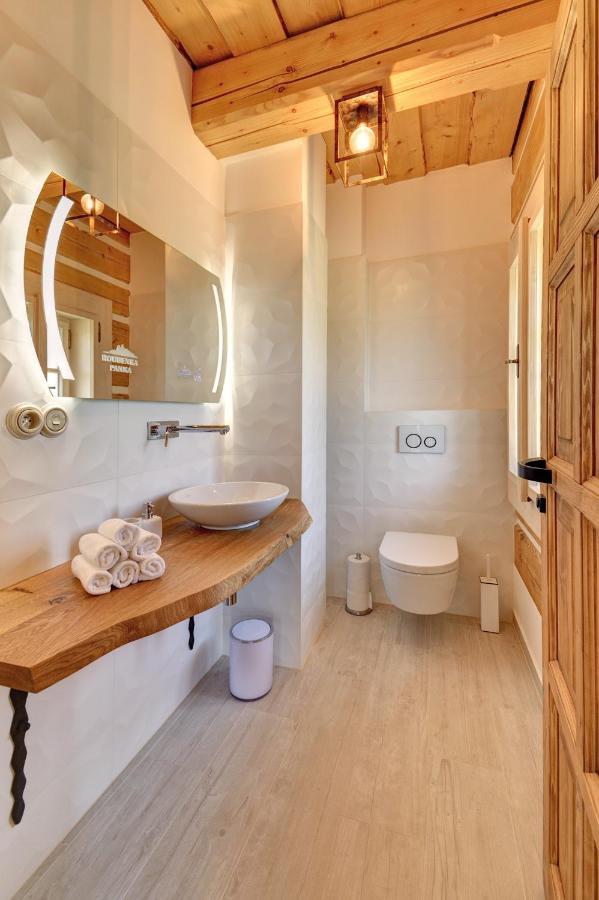 Roubenka Pod Troskami Apartment Ktova Ngoại thất bức ảnh